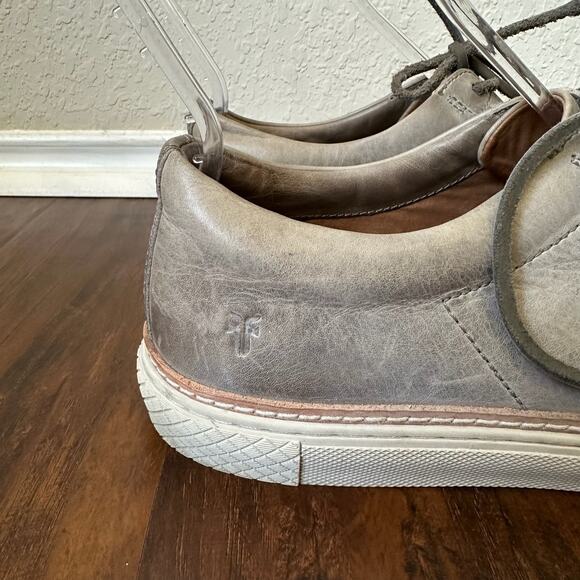 FRYE Walker Sneakers Gray Leather Lace Up Low Top Comfort Grunge - Picture 3 of 12